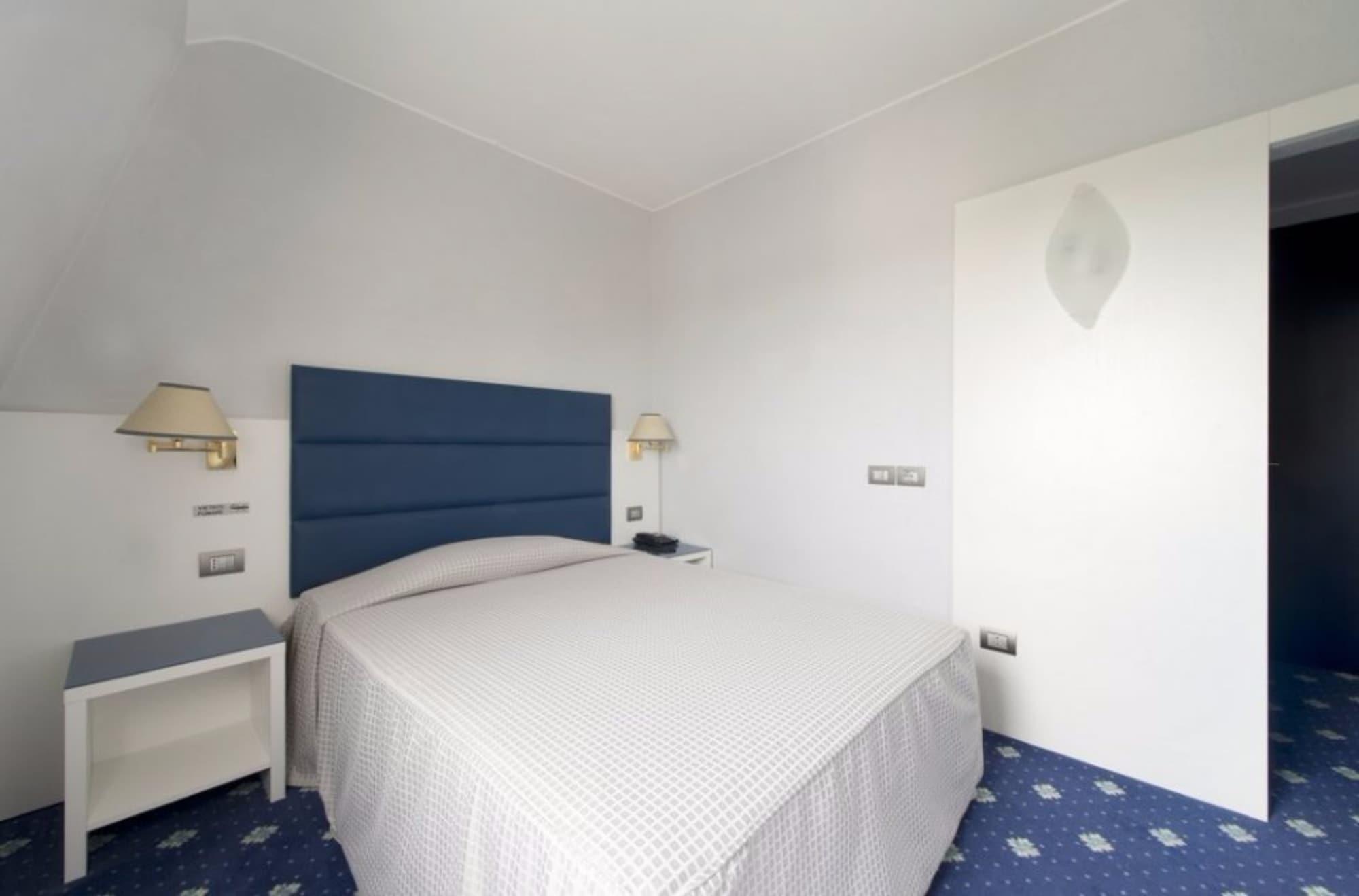 Hotel Estense Модена Екстер'єр фото