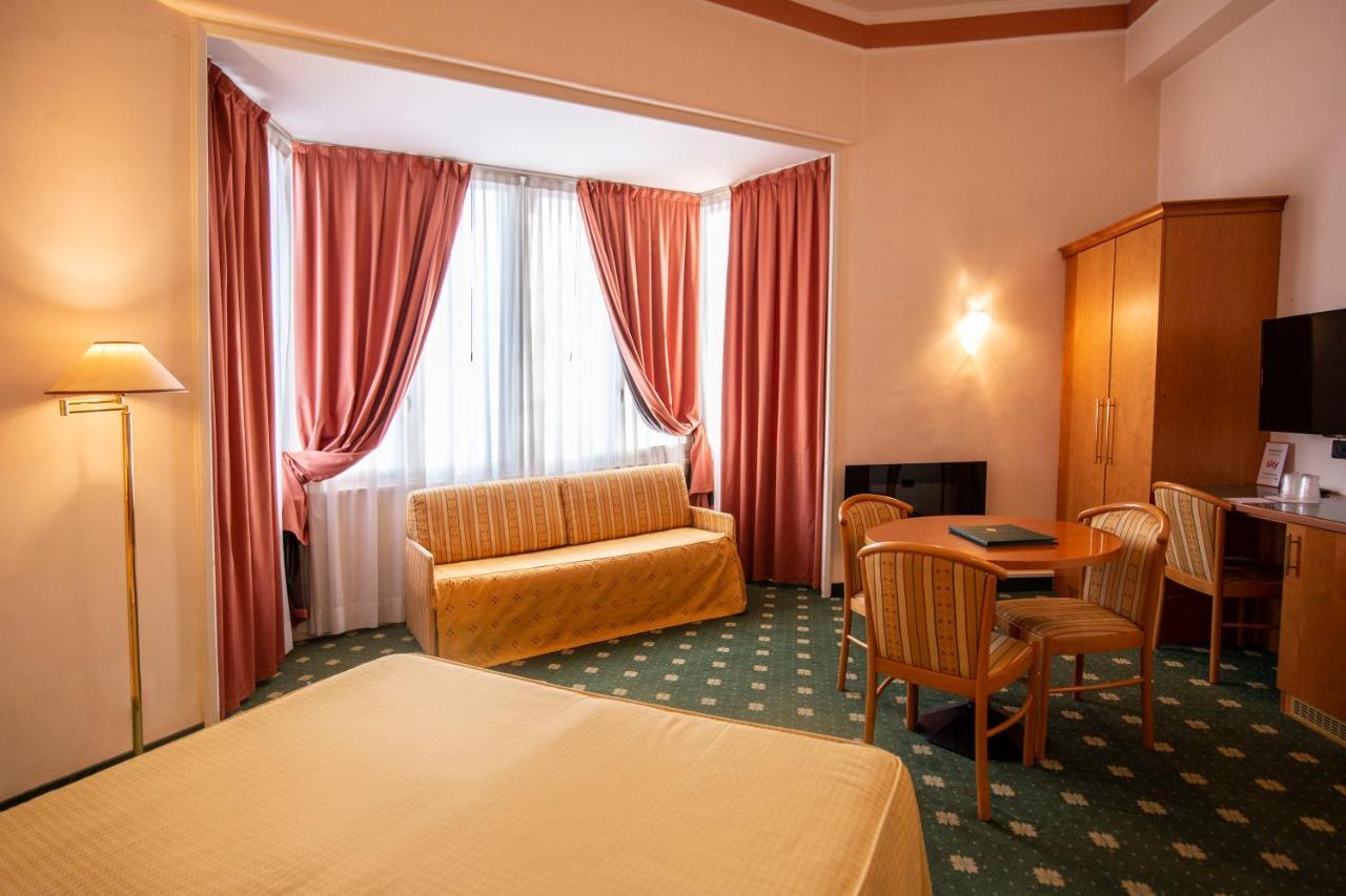 Hotel Estense Модена Екстер'єр фото